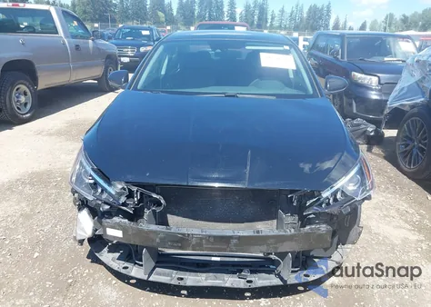 2019 Hyundai Elantra Sel z USA, uszkodzony, nr VIN 5NPD84LF8KH415140